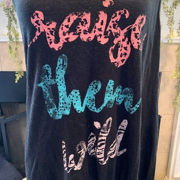 Torrid Raise them wild black tank top 0 - Picture 2 of 6